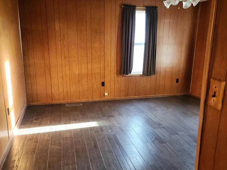 2038 N 9th St — Photo 11