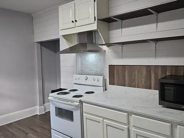 147 W Cromwell St, Montgomery, AL 36104