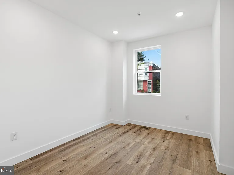4243 Mantua Ave #1 — Photo 4