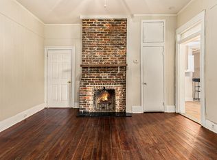 199 Spring St #B, Charleston, SC 29403