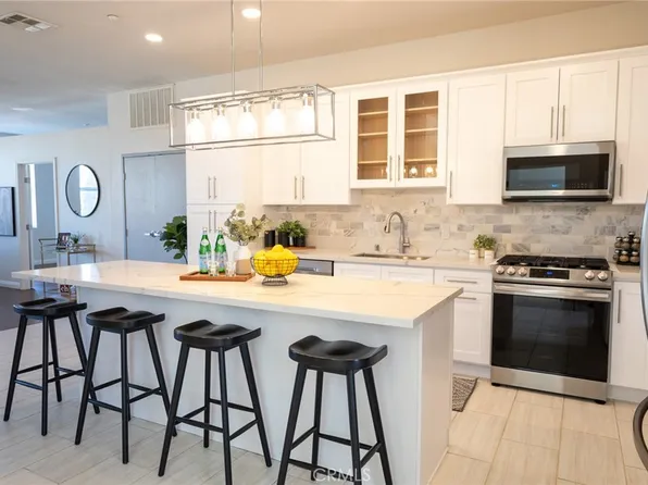 435 W Center Street Promenade Unit 316, Anaheim, CA 92805