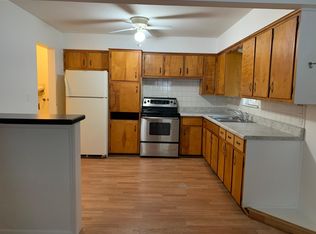 654 Oxford Ave, Akron, OH 44310