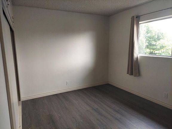 4th image of 307 S El Dorado St
