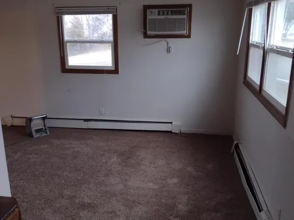 102 & 106 W Wandel Ave #2, Fort Pierre, SD 57532