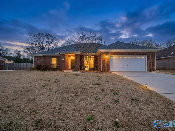 141 Antique Rose Dr, Madison, AL 35758