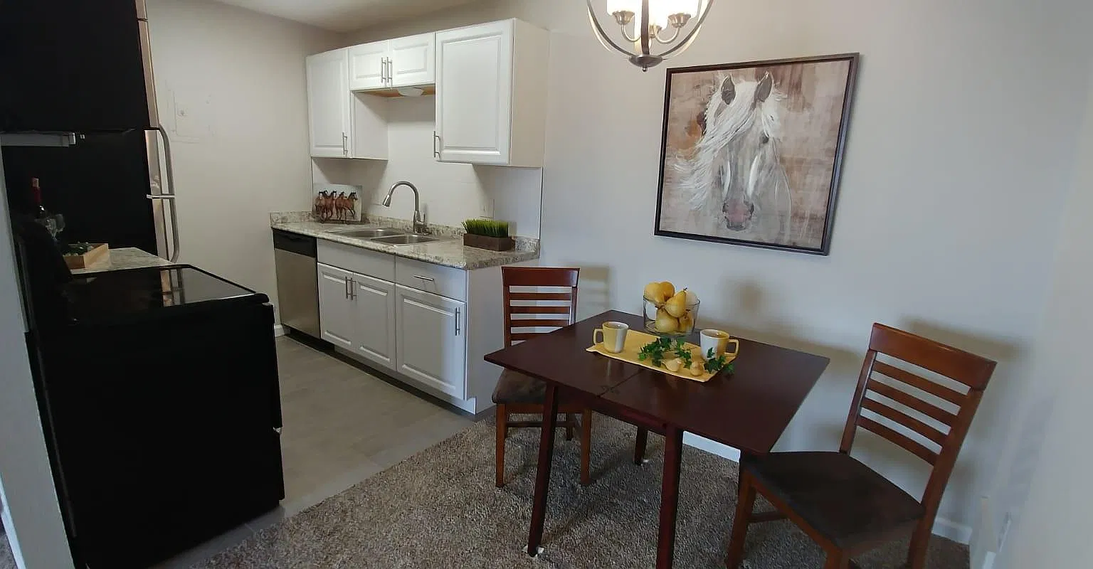 1 bed, 606 sqft, $1,500 — Photo 4