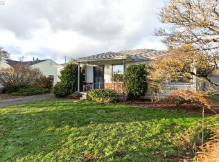 8515 SE Garden Ln, Happy Valley, OR