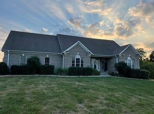 761 Matlock Old Union Rd, Bowling Green, KY 42104