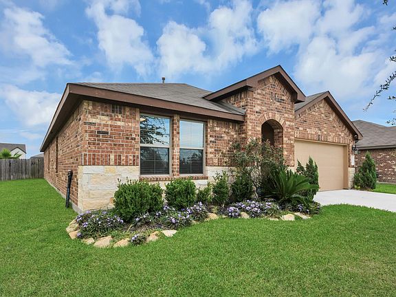 2nd image of 1715 Bear Spring Dr