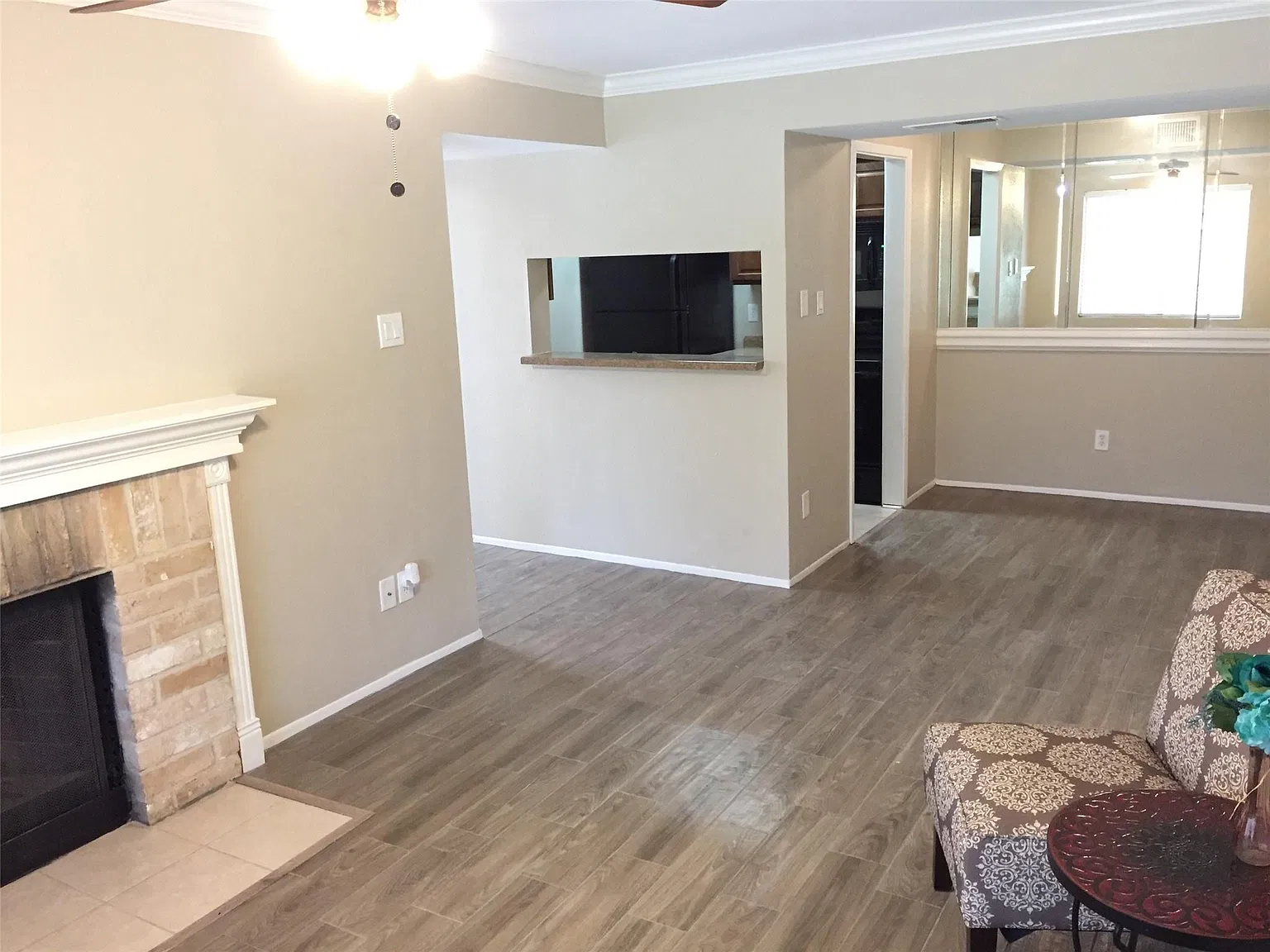 2 bed, 2.0 bath, 850 sqft, $1,250 — Photo 3