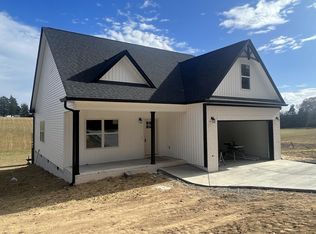 266 Old Charleston Rd NE, Cleveland, TN 37312