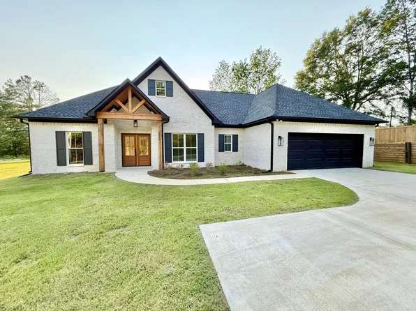 2644 Countrywood Rd, Belden, MS 38826