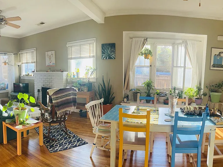 Roma Ave NW — Photo 2