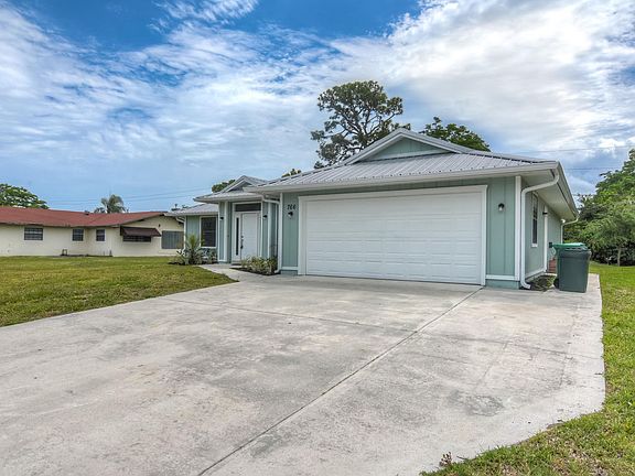 4th image of 766 Altura St