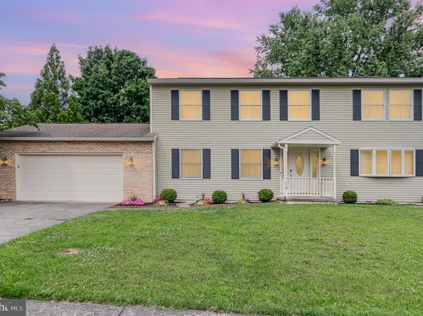 708 Alberta Ave, Mechanicsburg, PA 17050