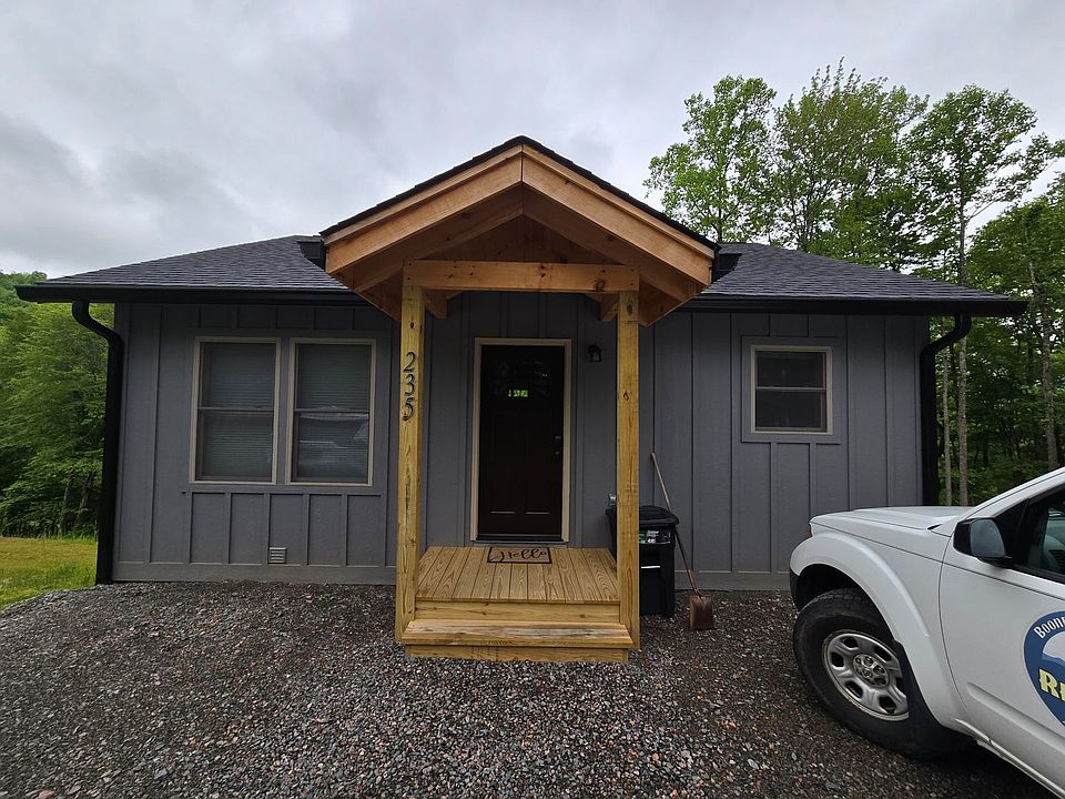 1st image of 235 Oliver Ln
