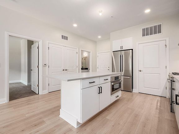 5th image of 6640 Mooney St Unit 303