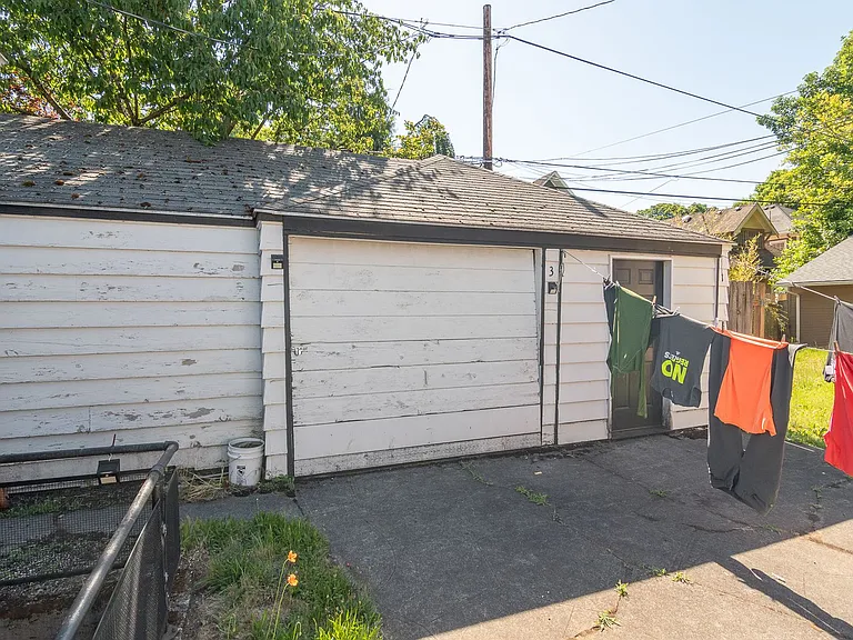 5130 N Williams Ave — Photo 12