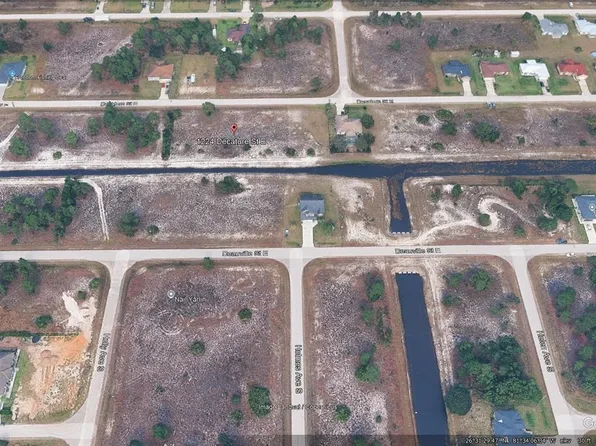 1224 Decature St E, Lehigh Acres, FL 33974