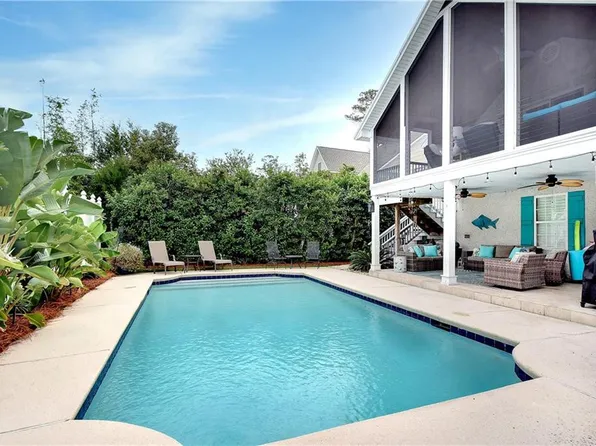 201 McIntosh Ave, Saint Simons Island, GA 31522