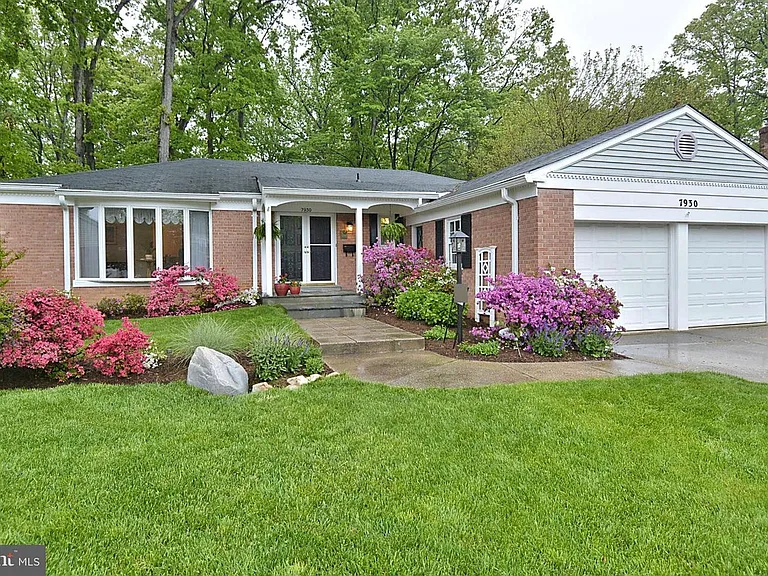 7930 Carrleigh Pkwy — Photo 1