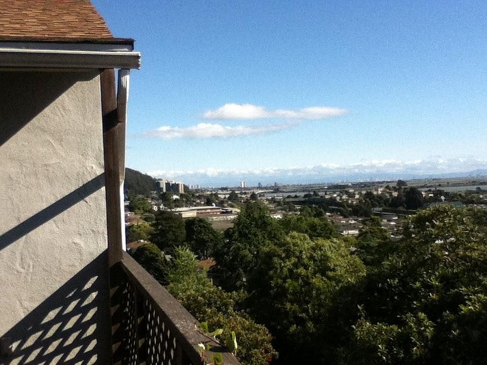 1st image of 5803 Tehama Ave
