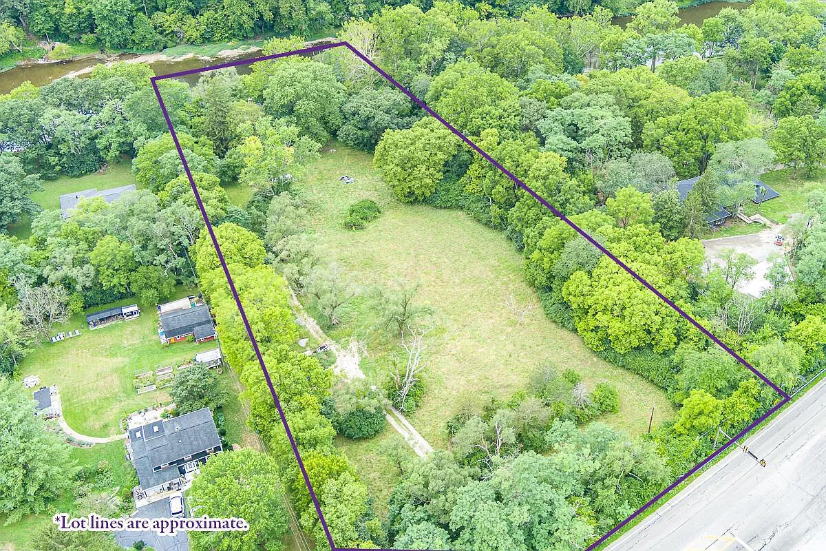 7575 Riverside Dr photo 1