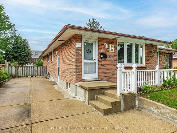 3rd image of 25 Noel Ave