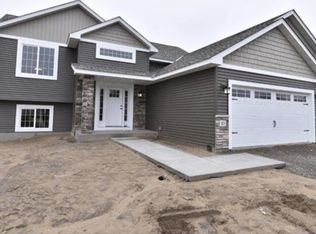 405 8th Ave SE, Isanti, MN 55040