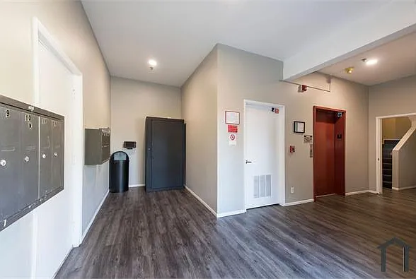 5746 Burchard Ave #2 — Photo 10