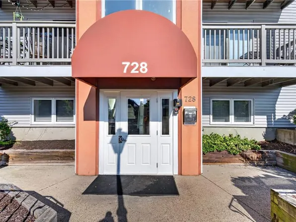 728 Beverage Hill Ave APT 17, Pawtucket, RI 02861