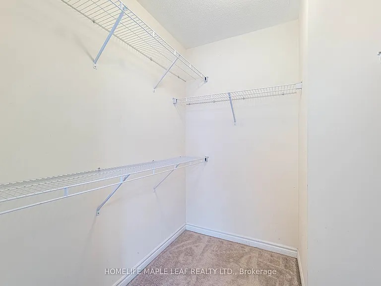 67 Benhurst Cres — Photo 33
