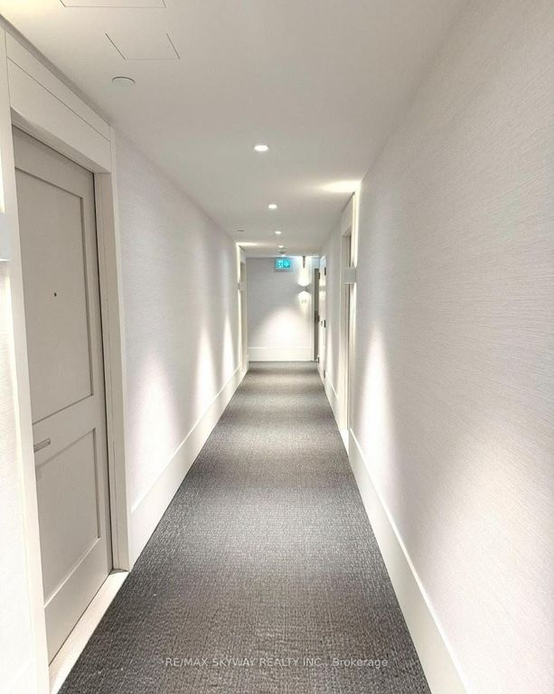 Apartment in Toronto, Bloordale Gardens, Etobicoke - View 3