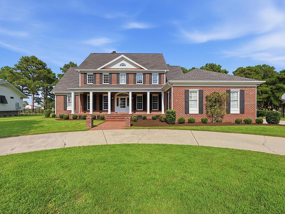 1st image of 3766 Annandale Dr.