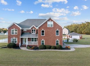2784 Lake Cohoon Rd, Suffolk, VA 23434
