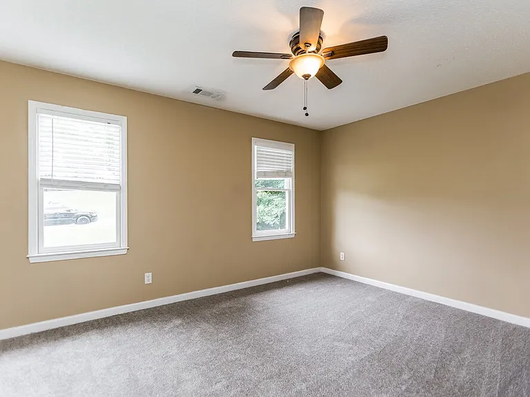 815 Tynsdale Dr — Photo 15
