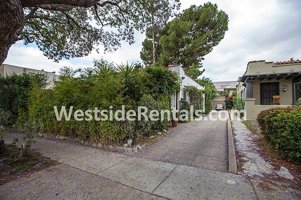 1st image of 1247 N Formosa Ave