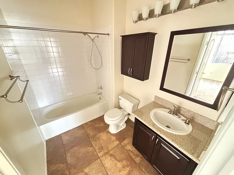 1505 Blackcombe St #101 — Photo 9