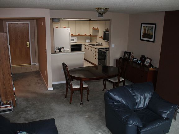 Living/dinning/kitchen