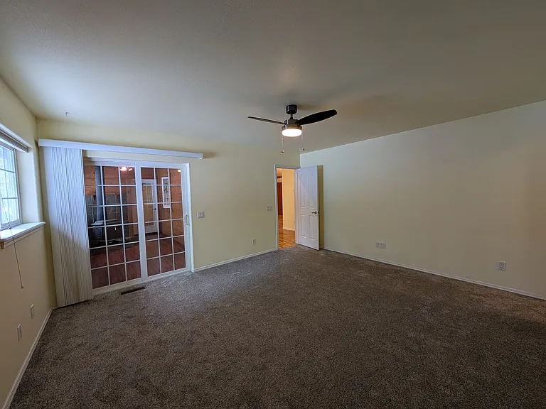 224 Capitan Cir — Photo 24