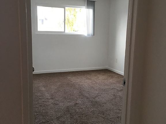 2nd image of 429 Grant St APT G