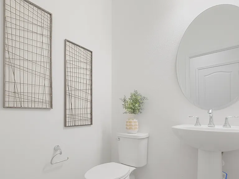 Fiore Townhomes — Photo 25