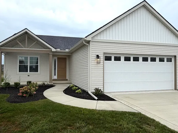 1335 Limerick Ln, Waterville, OH 43566