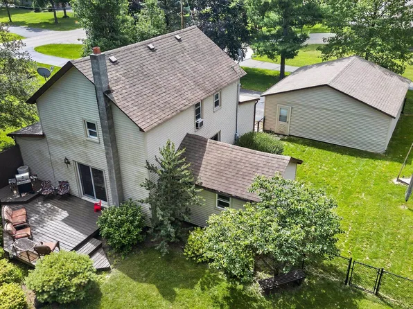 N4213 Golf Course Rd, Brodhead, WI 53520