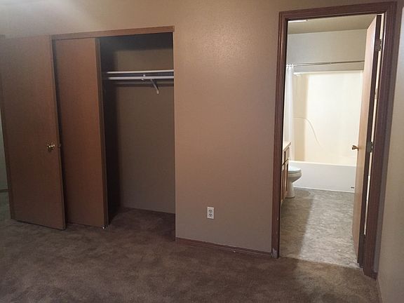 2nd image of 1115 W Washington Ave #2