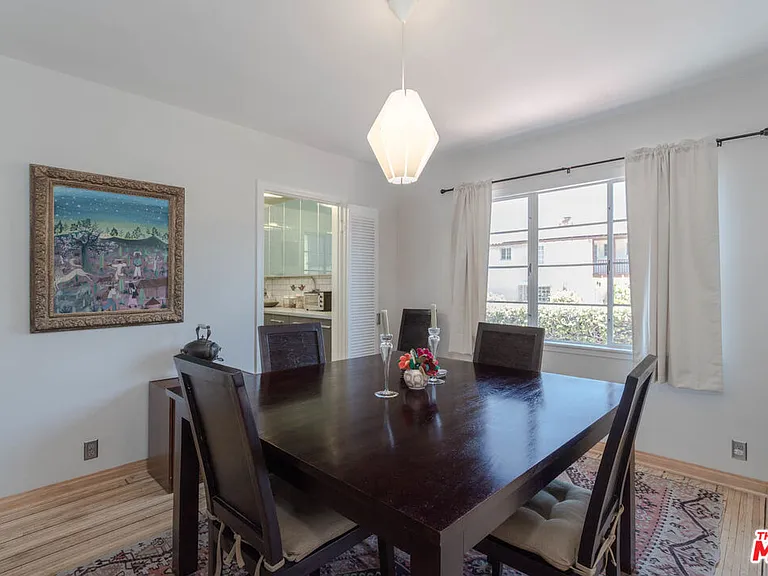 10959 Strathmore Dr — Photo 14