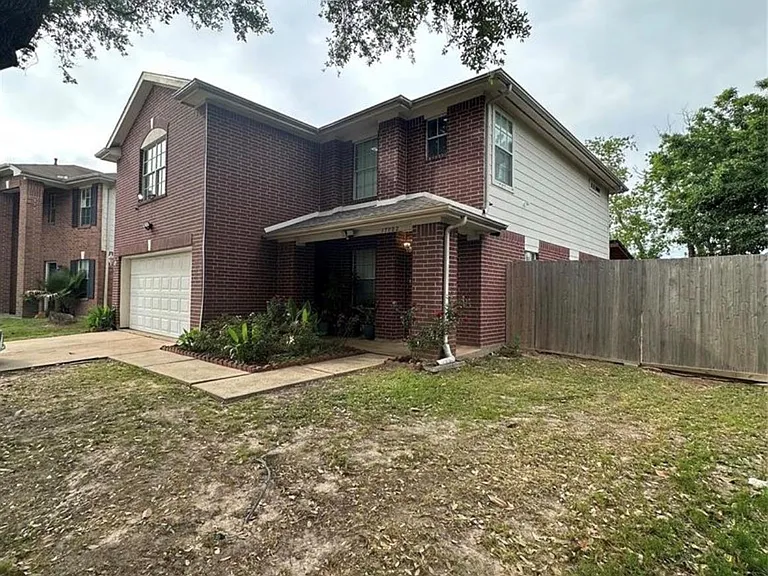 17002 Westminster Village Ct — Photo 2