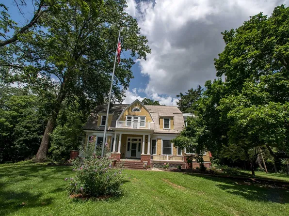 1716 Old Wheatland Rd, Vincennes, IN 47591