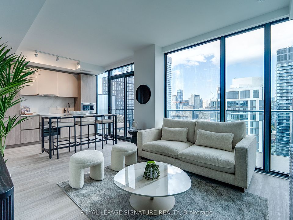 1st image of 47 Mutual St #3205