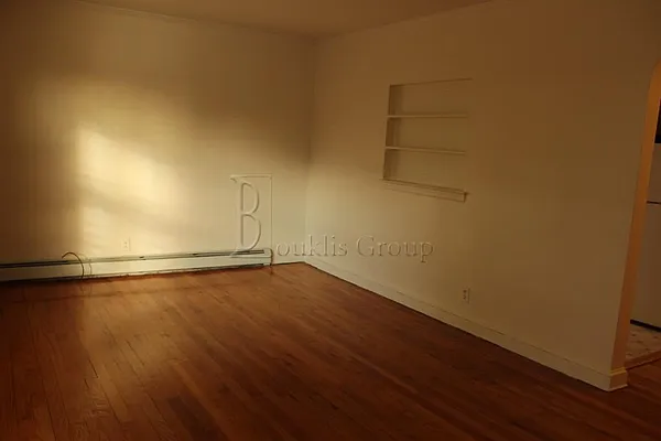 Rented by Bouklis Group | media 5